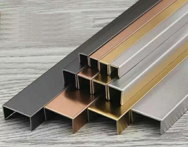 Extruded Steel Profile Banner
